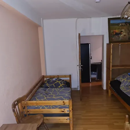 In Ge-schalke מלון גלזנקירכן