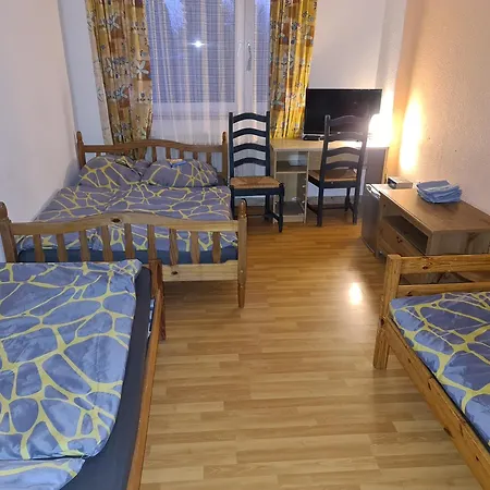 In Ge-schalke מלון גלזנקירכן